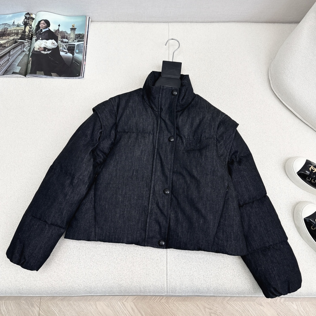 特价🉐️❗️现货齐码❗️不退不换❗️可拆卸两穿款～ Ce 25Ss———秋冬最新款三角皮标牌装饰面包羽绒