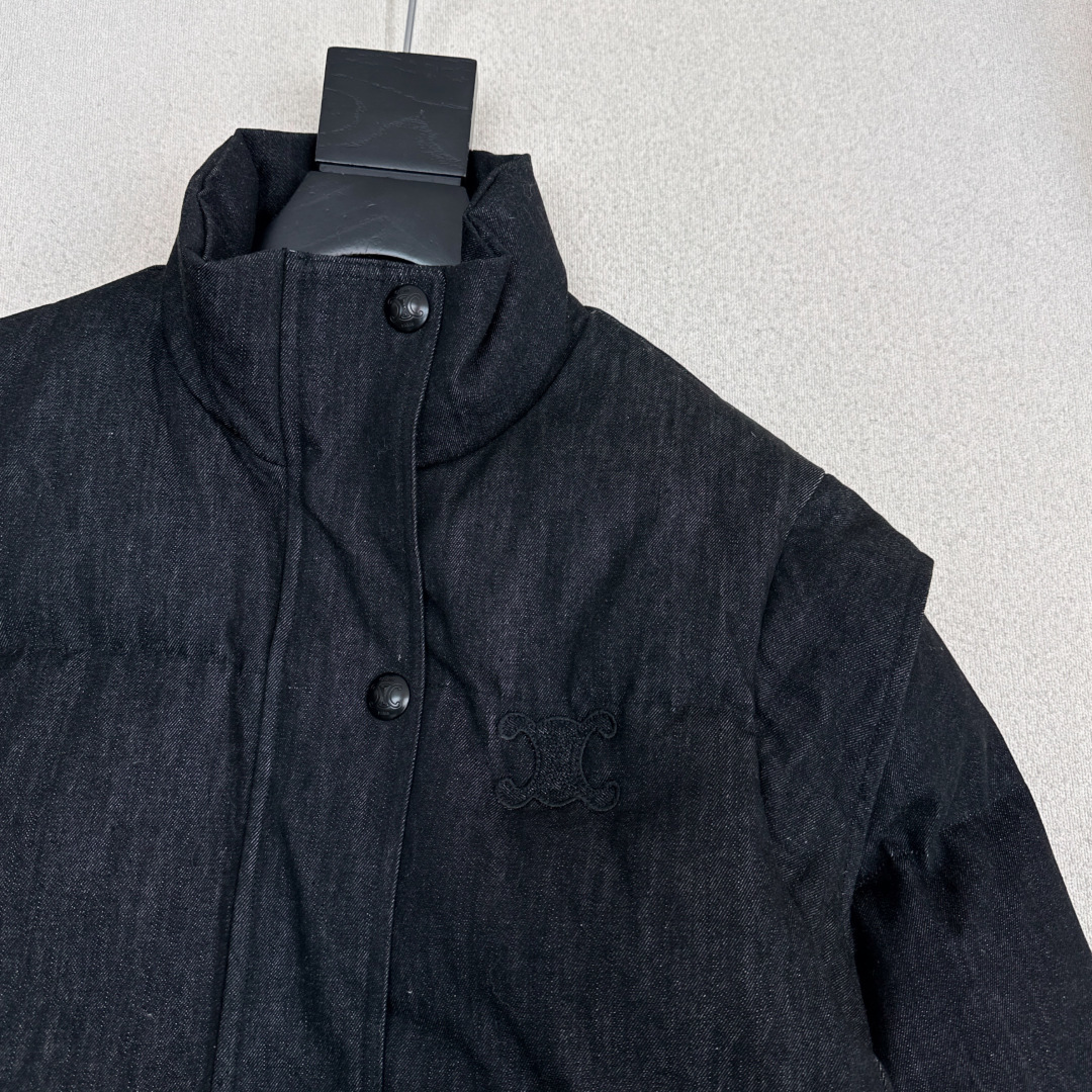 特价🉐️❗️现货齐码❗️不退不换❗️可拆卸两穿款～ Ce 25Ss———秋冬最新款三角皮标牌装饰面包羽绒