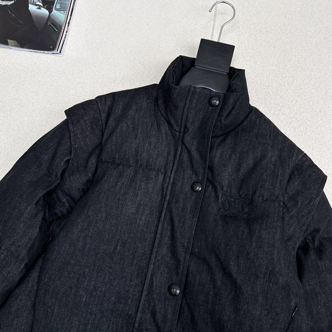 特价🉐️❗️现货齐码❗️不退不换❗️可拆卸两穿款～ Ce 25Ss———秋冬最新款三角皮标牌装饰面包羽绒