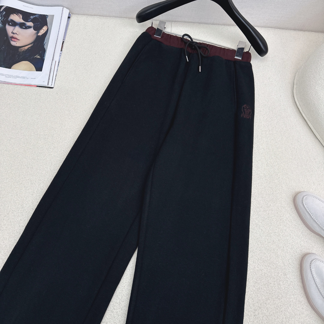 长期主义穿搭 Bc 25Ss————秋冬最新款撞色拼接休闲直筒裤🖤定位刺绣标识简约时髦感 经典松紧腰直筒