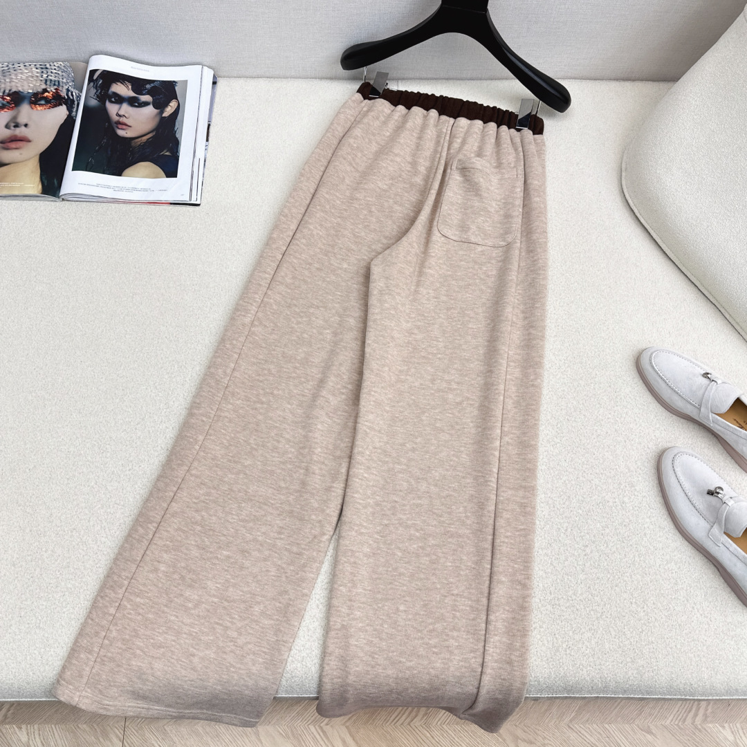 长期主义穿搭 Bc 25Ss————秋冬最新款撞色拼接休闲直筒裤🖤定位刺绣标识简约时髦感 经典松紧腰直筒