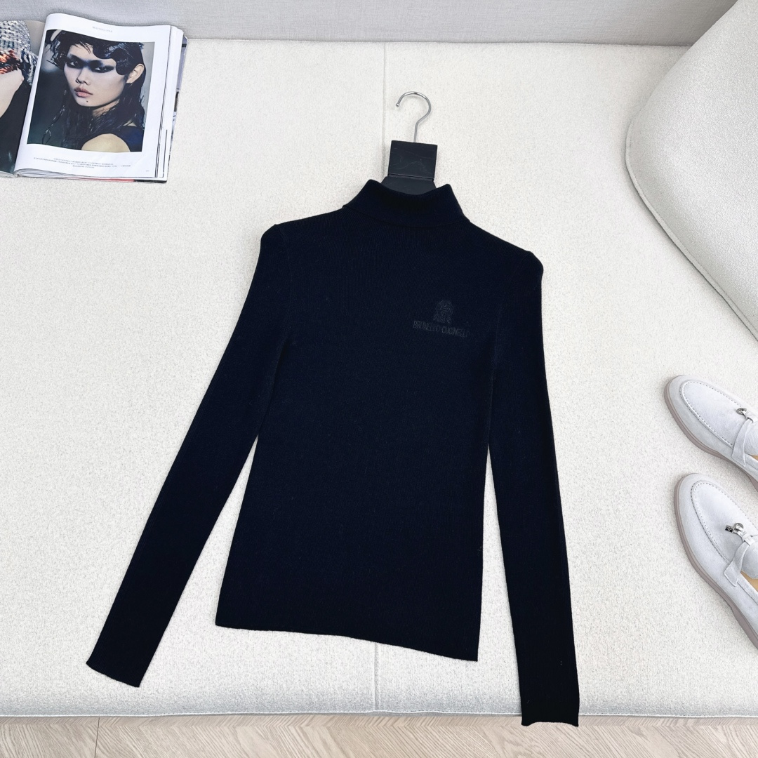 人手必备 Bc 25Ss————秋冬最新款经典logo刺绣装饰高领打底衫 🖤日常必备款 各种好穿好搭配 