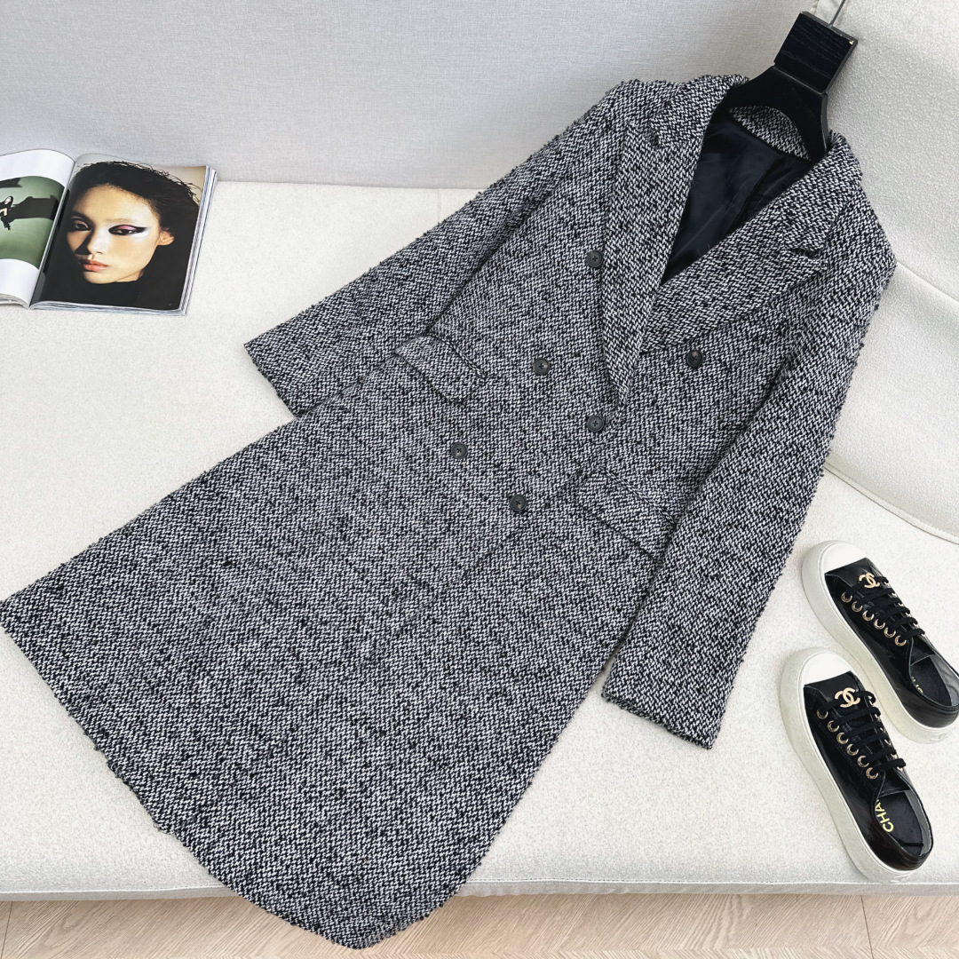 特价🉐️❗️现货齐码❗️不退不换❗️高奢复古穿搭 Bc 25Ss————秋冬最新款高级灰经典长款西装大衣