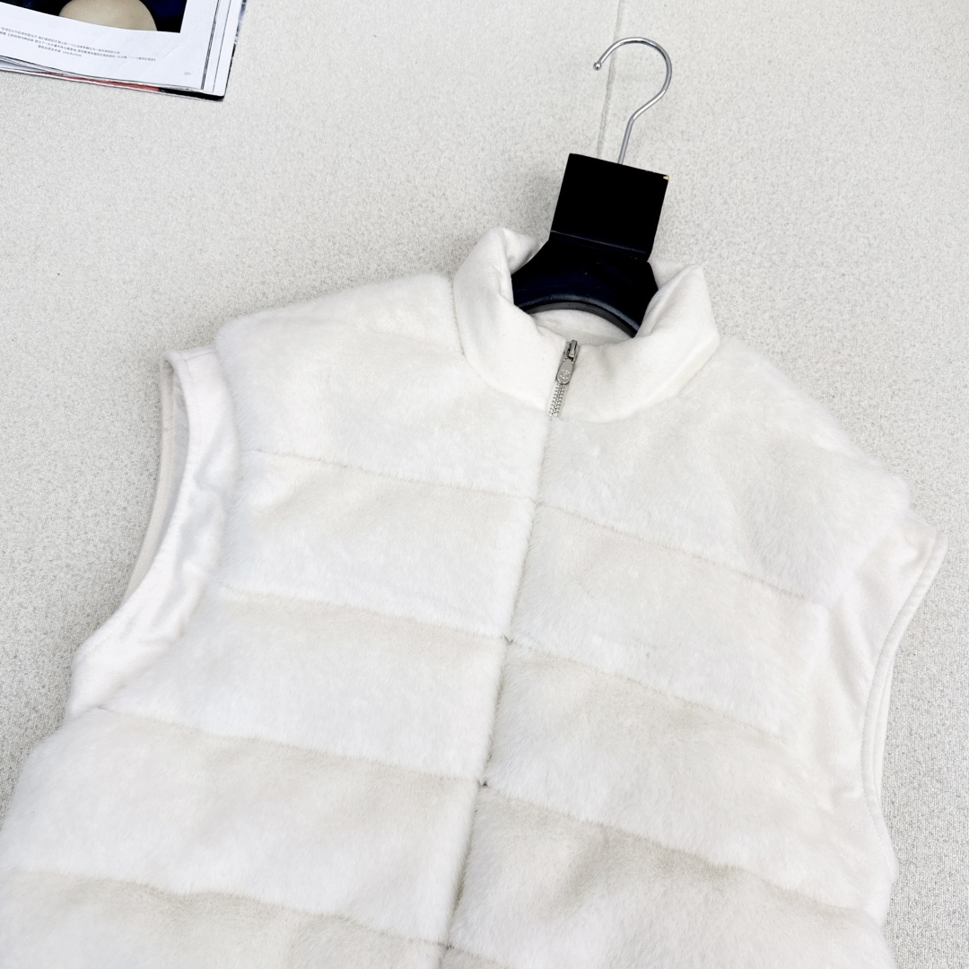 独家款～Bc 25Ss————秋冬最新款立领羊毛呢拼接环保毛绒绒羽绒马甲🖤定制羊毛呢面料+环保毛绒绒面料