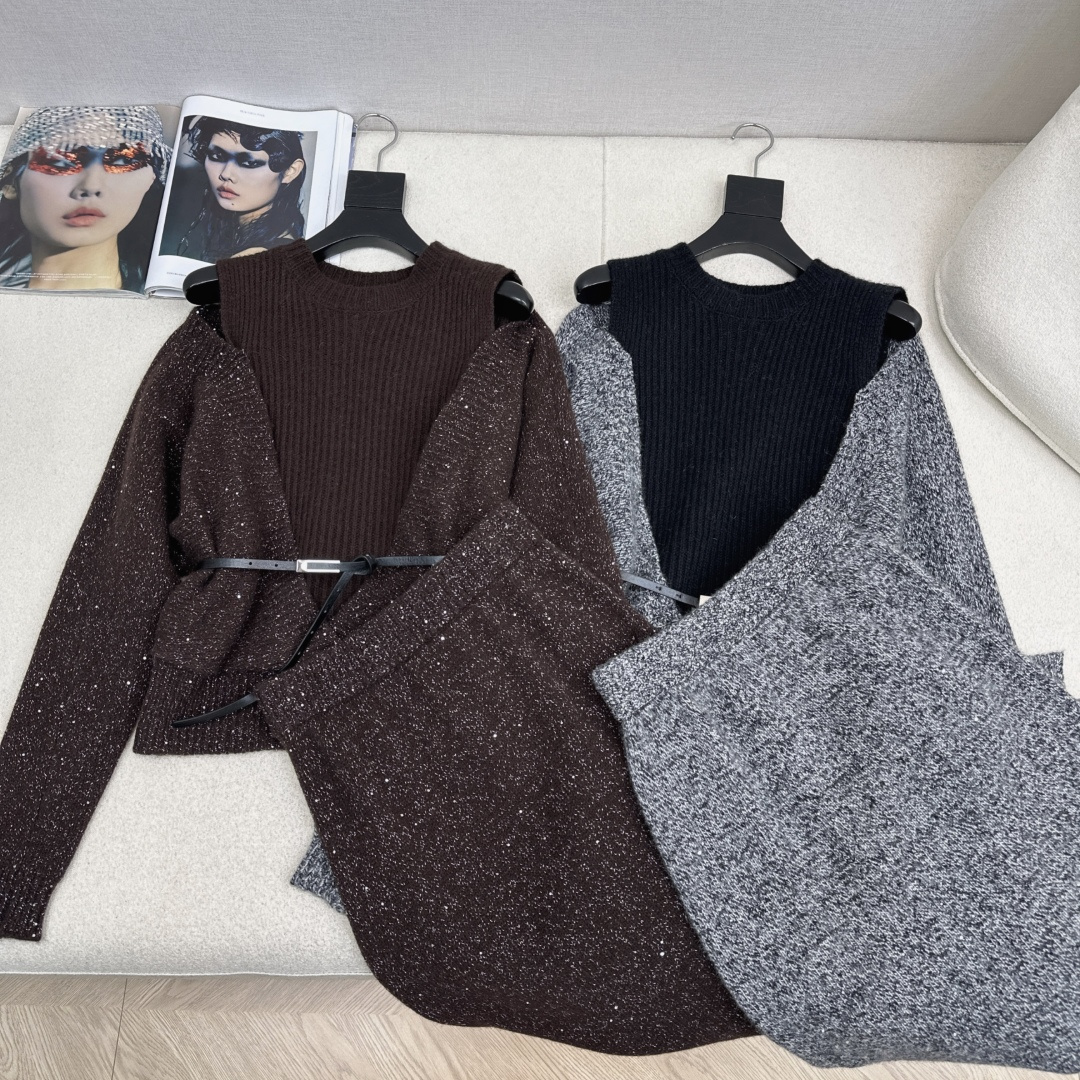 NO:661213,Bc 25Ss——The latest lazy style wool suit for autumn and winter. Two-piece design round neck sweater + elastic waist skirt. Customized 100% thickened worsted wool yarn fabric. Simple and elegant lazy version. Durable. Warmth and appearance are both online.  !  Extra large elasticity for sale in one set. Two colors ready for sale. SML (S size bust 90, dress length 59, waist 64, skirt length 94, manual measurement error exists), women's clothing, skirts, sweaters,  19860909Bc 25Ss———秋冬最新款慵懒风羊毛套装假两件设计圆领毛衣+松紧腰半裙 定制的百分百加厚精纺羊毛纱线面料 简约大气慵懒版型 经久耐穿 保暖度和颜值却都在线～～最实穿百搭的精品 秋冬打底叠穿日常高级！！超大弹力不挑身材一套出售 两色现货发售sml（s码胸围90衣长59腰围64裙长94手工测量存在误差）,女装,skirts,sweaters, ,Women's clothing