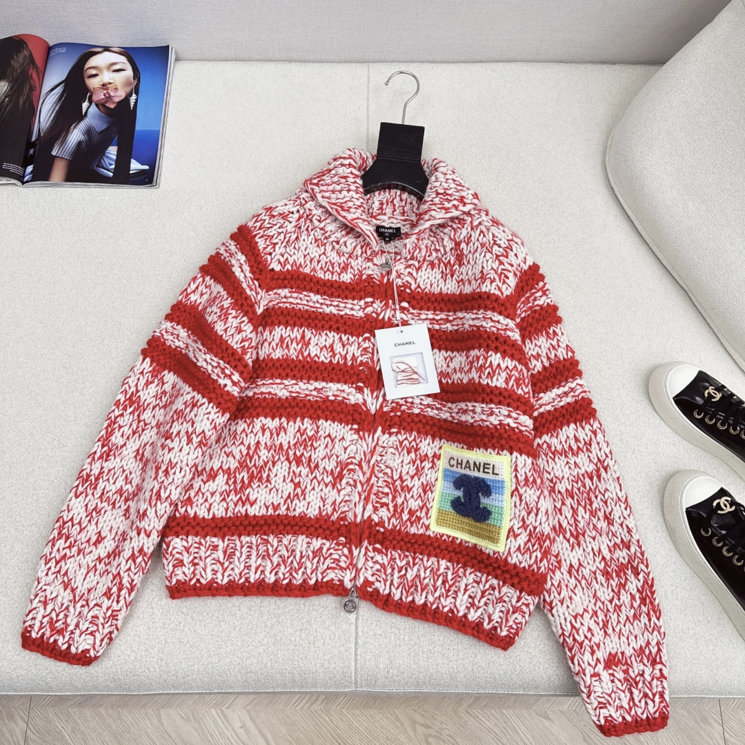 NO:661128,Exclusive first release of C Family 26Ss - the latest high-end Coco girly cardigan jacket in early spring, a fairy white and beautiful artifact!  The custom-woven special gauze ribbon is beautiful in real life and instantly enhances the sense of gentleness. The temperament H-shaped upper body is very slim. The gentle and elegant girly style is not attractive. One color ready for sale sml (S size off shoulder bust 114 length 57 manual measurement error), Chanel-clothing, chanel, chanel, jackets & coats,  19860909独家首发 C家 26Ss————早春最新款高定Coco少女气质开衫外套 仙女白富美神器！定制编织特种纱织带实物绝美 瞬间提升温柔氛围感 气质H版型上身巨显瘦 温柔优雅少女风气质不挑人 一色现货发售sml（s码落肩胸围114衣长57手工测量存在误差）,香奈儿-服装,chanel,chanel,jackets & coats, ,Women's clothing