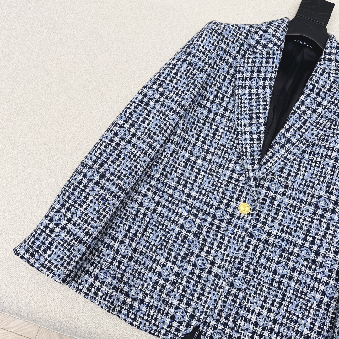 特价🉐️❗️现货齐码❗️不退不换❗️L家 25Ss————秋冬最新款logo图案编织修身西装外套 🩶yb