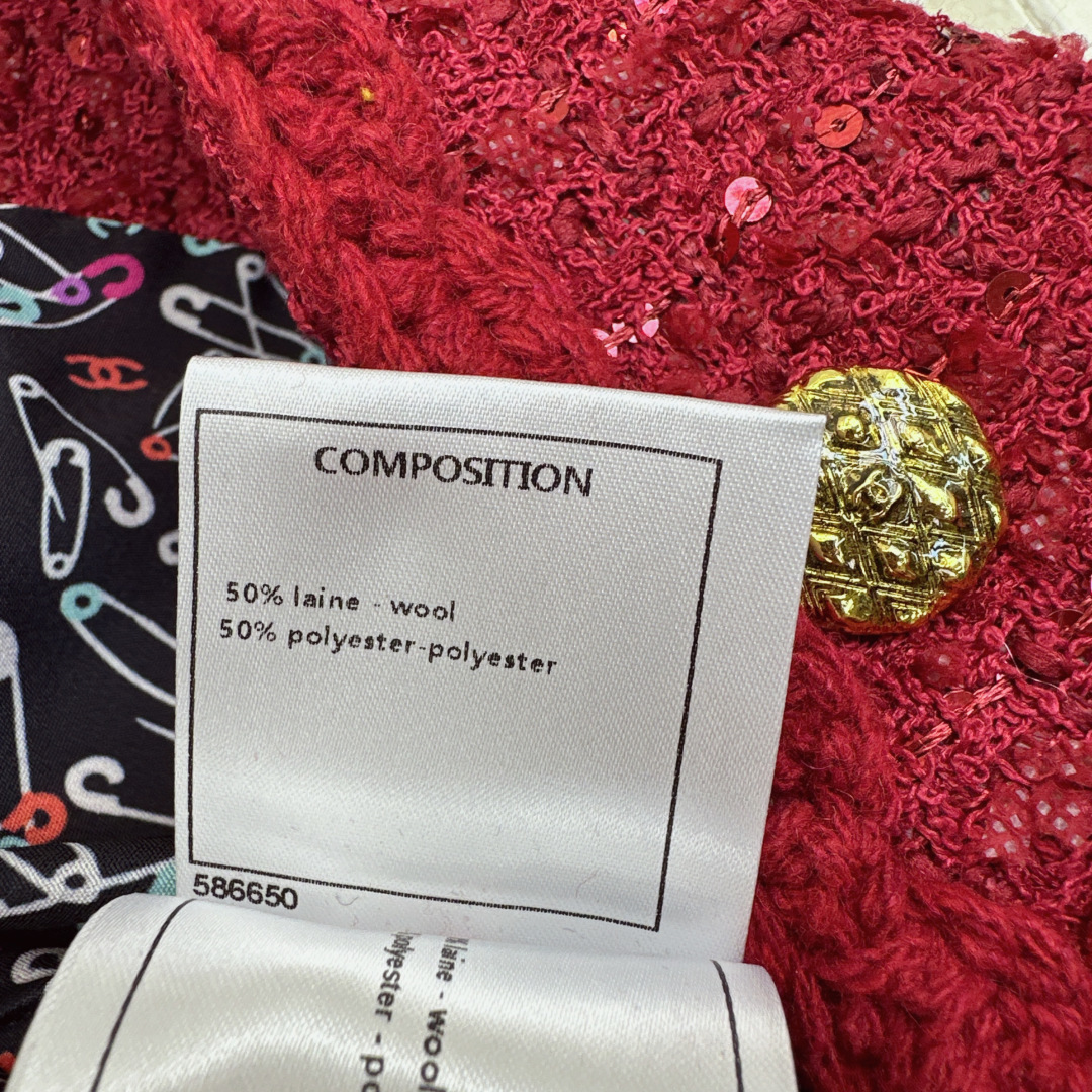 年会圣诞必备穿搭 C家 25Ss————秋冬最新款贵气范儿精致翻领四口袋编织外套🧡上身就是那种财阀小姐姐