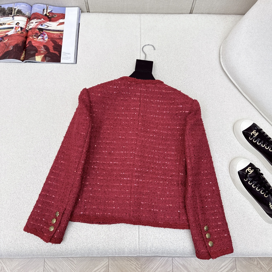 年会圣诞必备穿搭 C家 25Ss————秋冬最新款贵气范儿精致翻领四口袋编织外套🧡上身就是那种财阀小姐姐