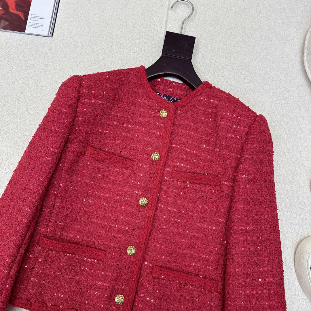 年会圣诞必备穿搭 C家 25Ss————秋冬最新款贵气范儿精致翻领四口袋编织外套🧡上身就是那种财阀小姐姐