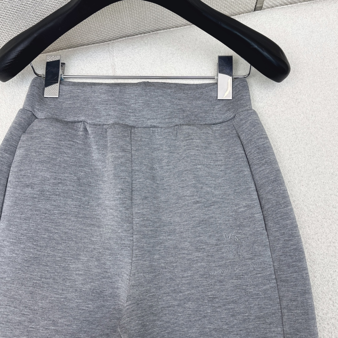 独家首发 Bc 25Ss———秋冬最新款太空棉哈伦小脚裤 🤍 细节感很加分〰️〰️休闲时髦在线 小姐姐们