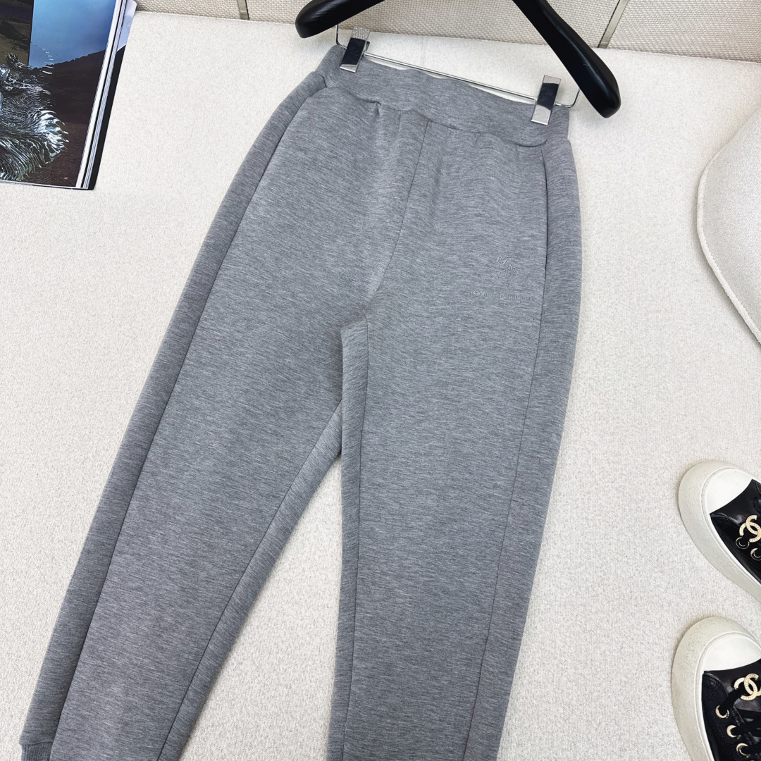 独家首发 Bc 25Ss———秋冬最新款太空棉哈伦小脚裤 🤍 细节感很加分〰️〰️休闲时髦在线 小姐姐们