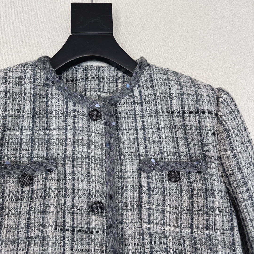 C家 26Ss———早春最新款小香风编织粗纺花呢外套 🩶绝美高级编织面料实物超美 立体肌理感精致感满满 