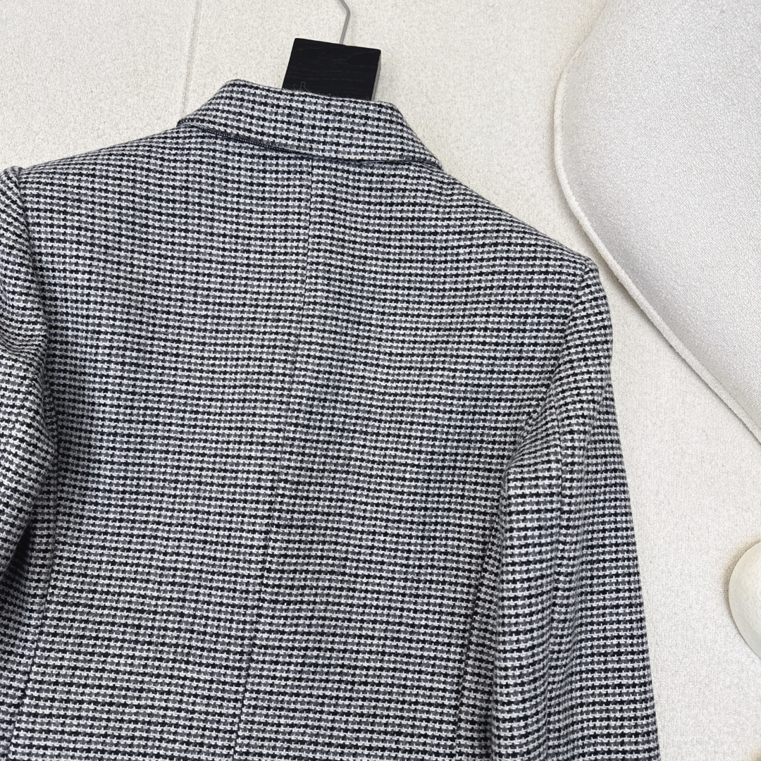 高智感穿搭 Bc 26Ss————早春最新款复古千鸟格双排扣西装外套 🩶秋冬必入神器 精裁设计利落通勤 