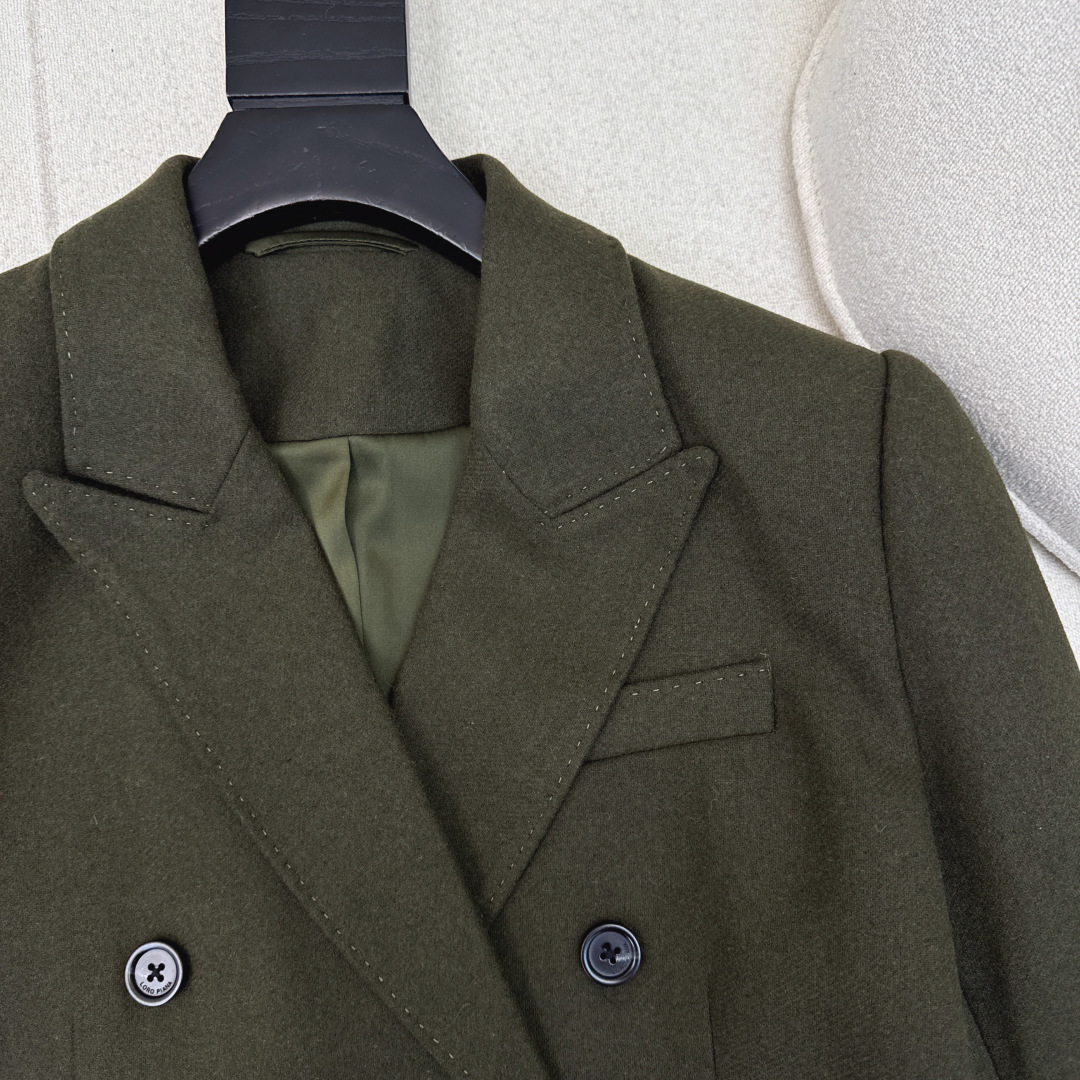 高奢老钱风穿搭 lp🆕 25Ss———秋冬最新款高级马术风羊毛昵西装外套🖤独家定制苔藓绿 进口羊毛混纺面