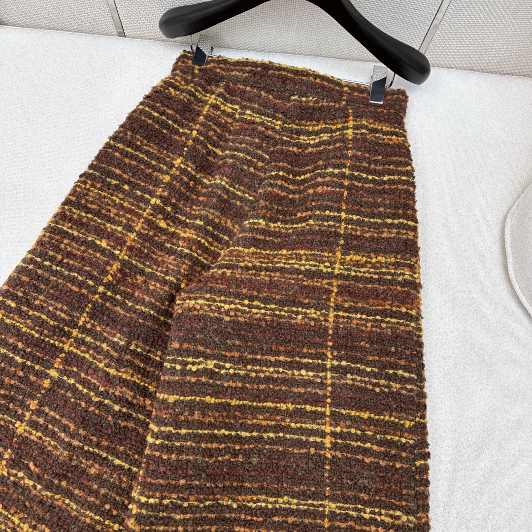 蒋欣/林心如同款 LSs————早春最新款潇洒帅气的高级羊驼毛花呢西裤🤎高腰阔腿裤型胸以下全是腿 定位取