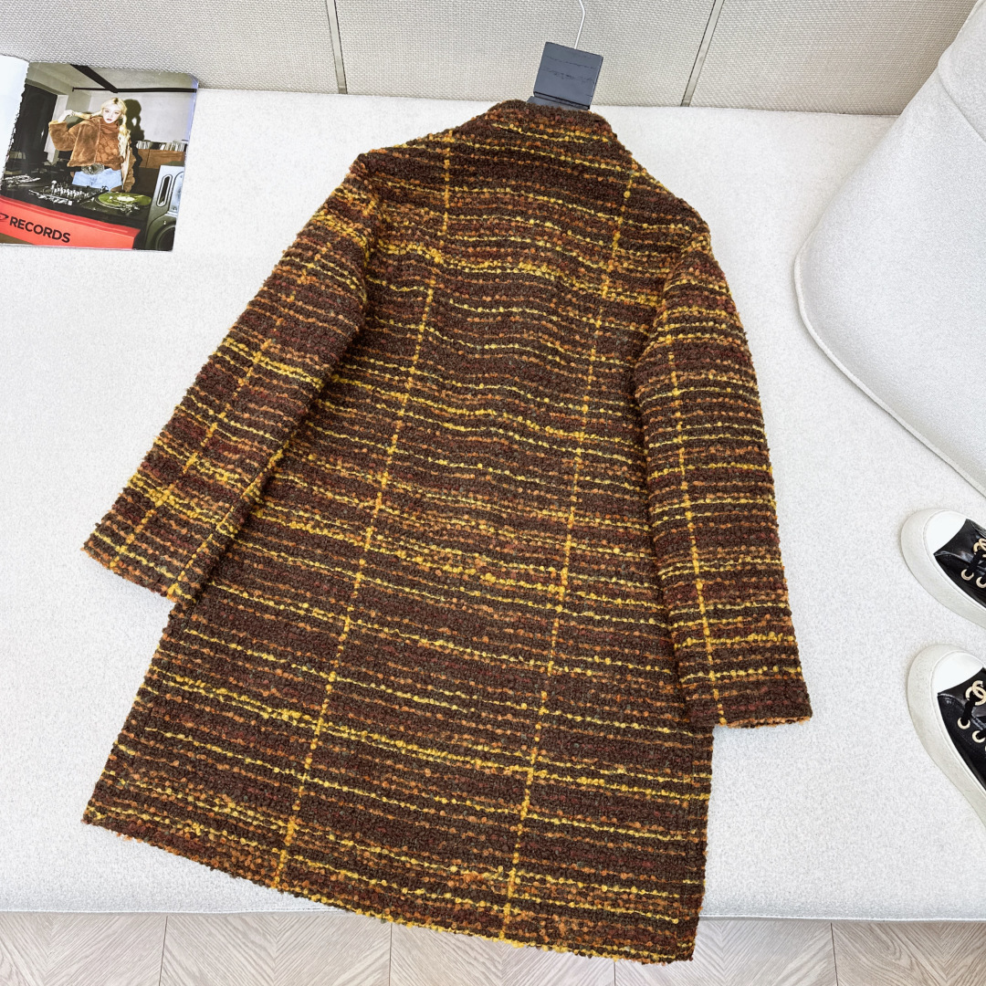 蒋欣/林心如同款 LSs————早春最新款潇洒帅气的高级羊驼毛花呢大衣🤎内里也是含羊毛面料哈 气质廓形大