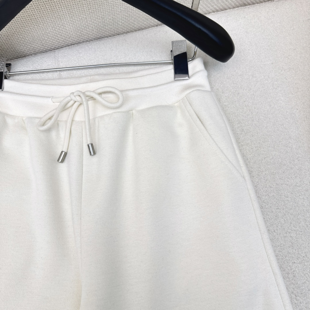 超好看的单品 lp🆕 26Ss———早春最新款高奢极简风松紧腰休闲裤🤍腿一伸进去就有温暖感 百搭首选 是