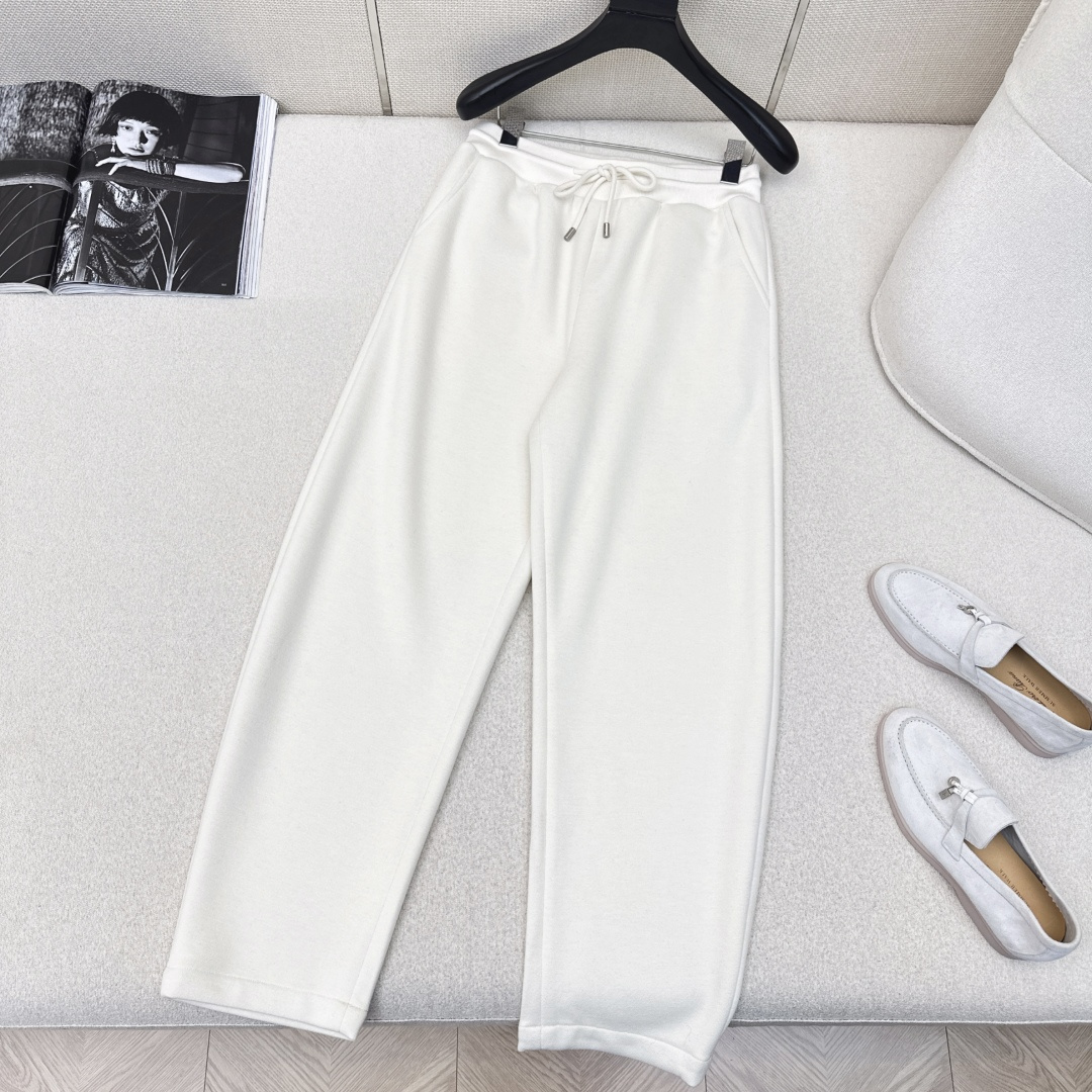 超好看的单品 lp🆕 26Ss———早春最新款高奢极简风松紧腰休闲裤🤍腿一伸进去就有温暖感 百搭首选 是