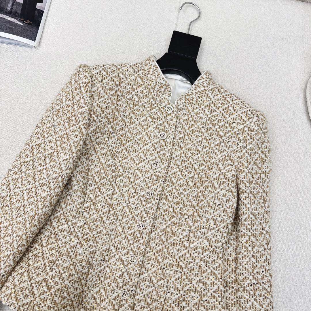 独家款～C家 26Ss———早春最新款小立领编织外套 💛绝美高级亮片编织面料实物超美 立体肌理感精致感满