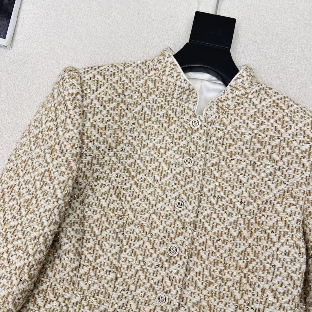 独家款～C家 26Ss———早春最新款小立领编织外套 💛绝美高级亮片编织面料实物超美 立体肌理感精致感满