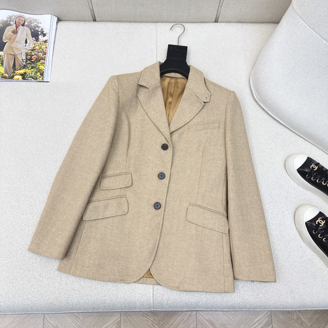 爆单系列款推荐 RL 26Ss——早春新款宽松廓型西装外套 🧡宽松廓形的版型剪裁 甜酷风简直绝了 富有质