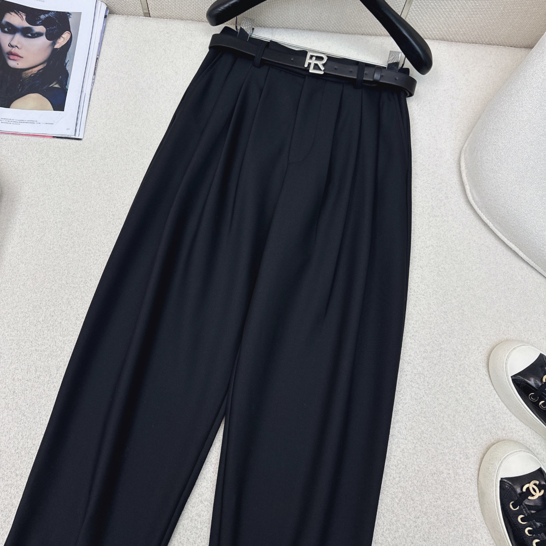 百搭单品 RL 26Ss————早春最新款新品马术风束脚休闲西裤🖤定制收褶束口裤随性潇洒 强烈推荐自留款