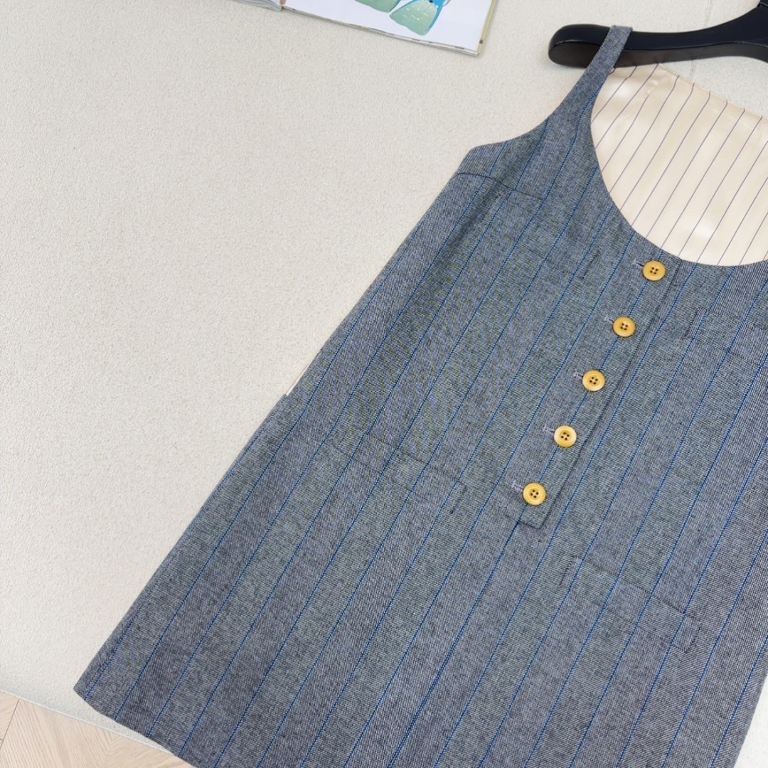 特价🉐️ ❗️现货齐码❗️不退不换❗️独家首发 PD 25Ss————春夏最新款富家千金学院风背心连衣裙