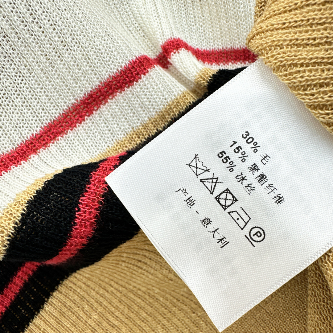 RL 26Ss————春夏最新款拼色条纹拼接针织上衣 🤍配色超级好看满满的夏天清爽Feel 上身清凉降温