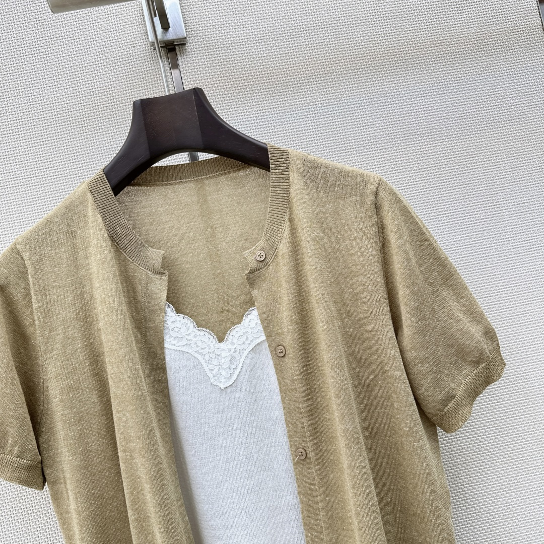 独家首发 Es 26Ss————春夏最新款假两件设计针织短袖上衣🖤超级高颜值的单品 拼接蕾丝撞色设计 时