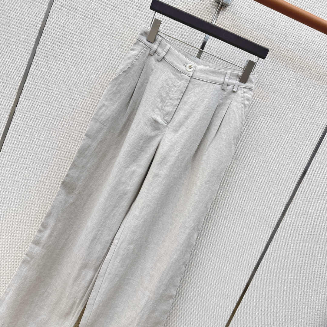 老钱风高阶通勤 Bc 26Ss————春夏最新棉麻一系列🩵宽松衬衫+腰带马甲+直筒裤 采用了高克重的棉麻