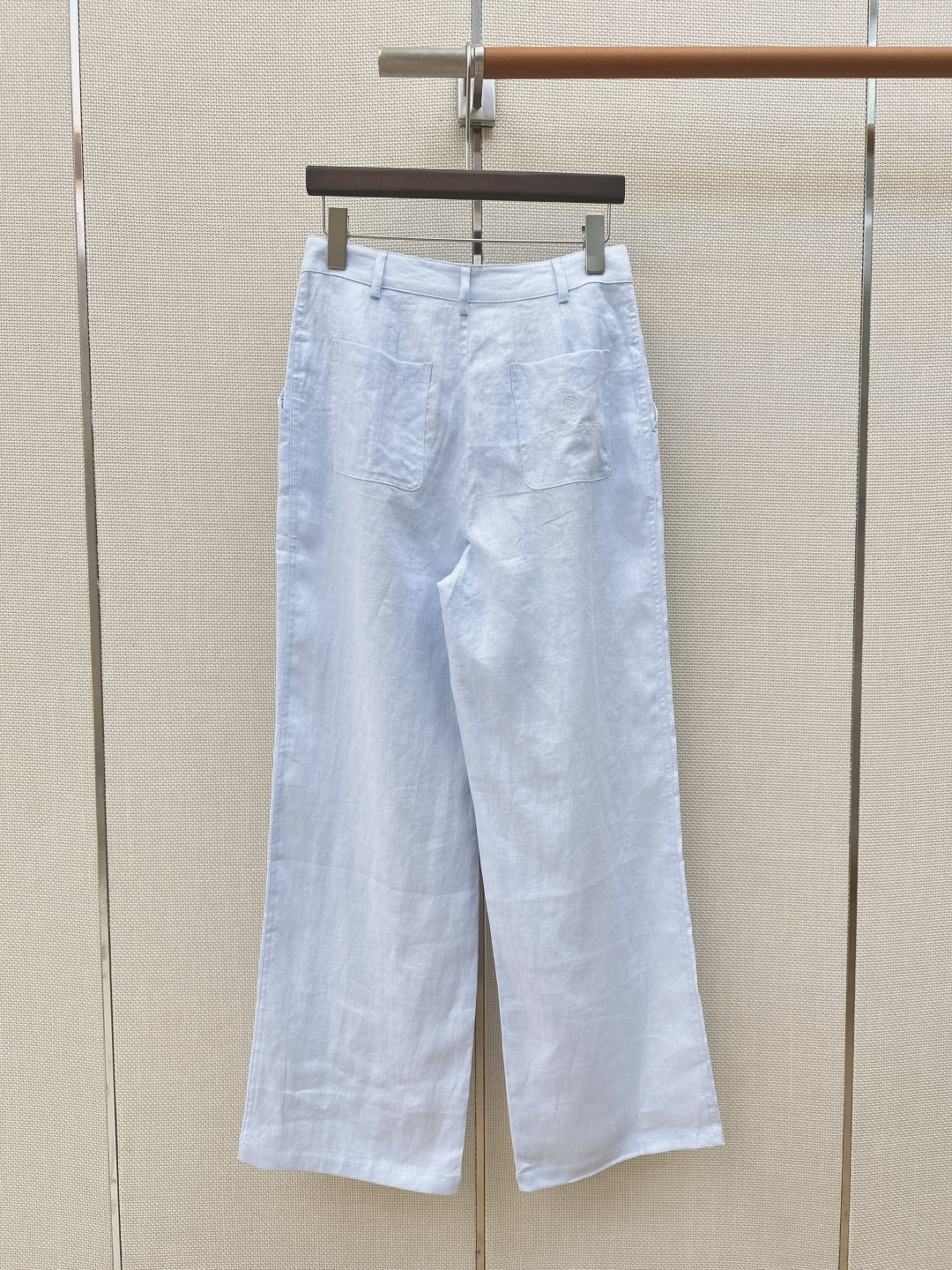 老钱风高阶通勤 Bc 26Ss————春夏最新棉麻一系列🩵宽松衬衫+腰带马甲+直筒裤 采用了高克重的棉麻