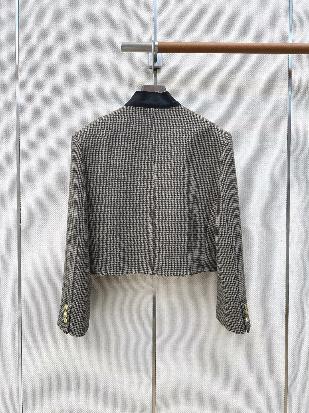 Jennie同款 C家 26Ss————秋冬最新款千鸟格短款外套🤎yb开发羊毛千鸟格面料 高级质感挺括又