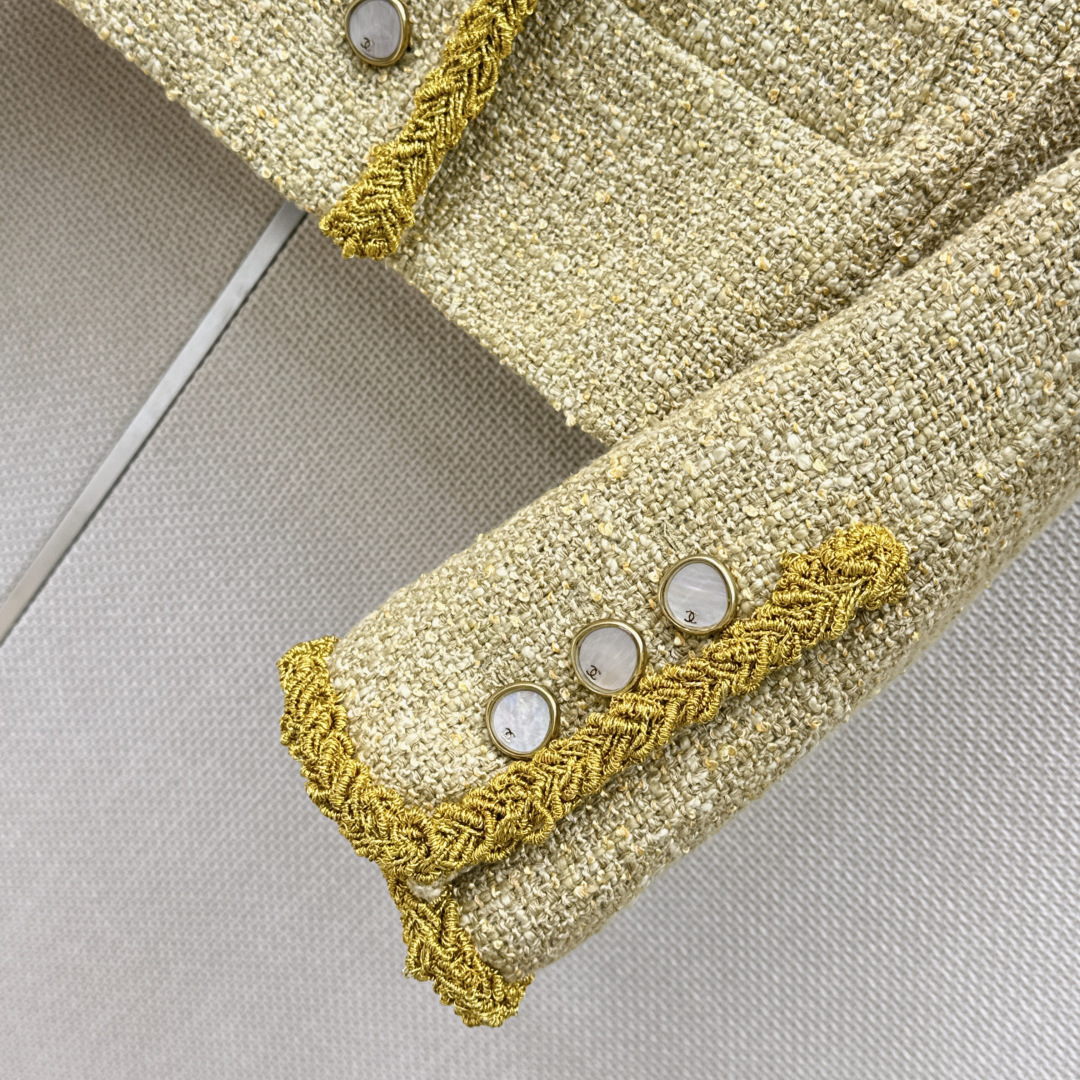 C家 26Ss———早秋最新款气质编织圆领外套💛yb开发绝美编织面料实物超美 立体肌理感精致感满满 上身