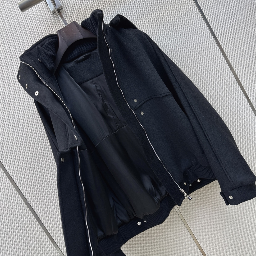独家首发 lp🆕 26Ss————秋冬最新款重磅羊毛呢连帽设计外套🖤定制的羊毛呢面料 实物重磅有份量 领子内里拼接厚实螺