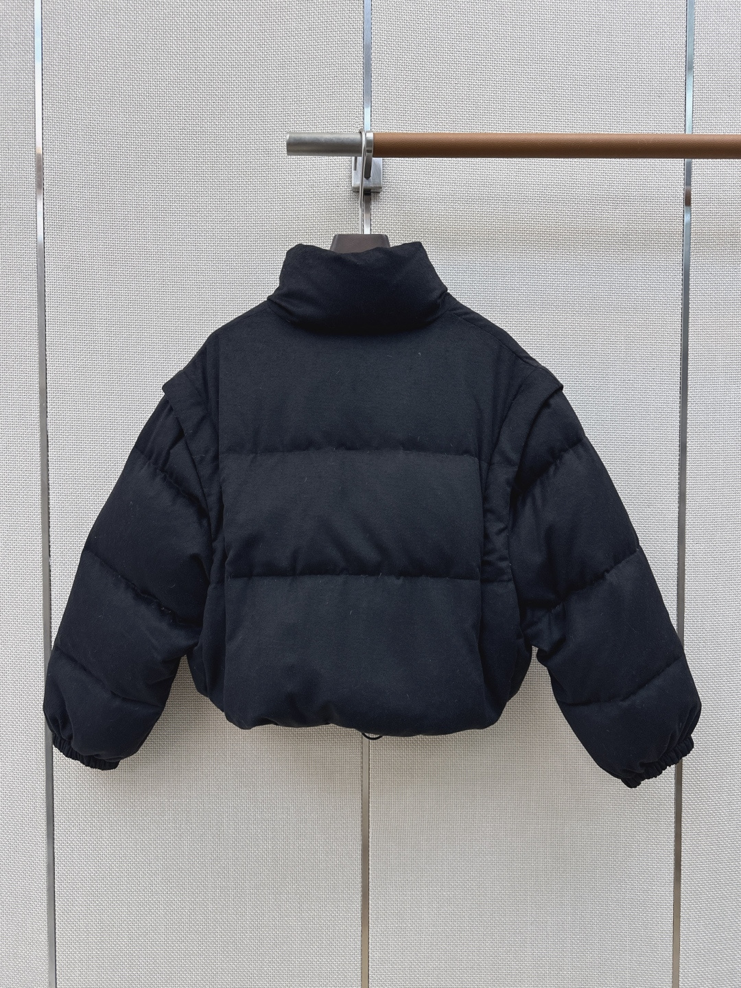 爆单推荐 PD 26Ss————秋冬最新款可拆卸袖羽绒面包服🖤不挑个子立体剪裁H版型 上身时髦又帅气 秋冬必备街头风叠搭