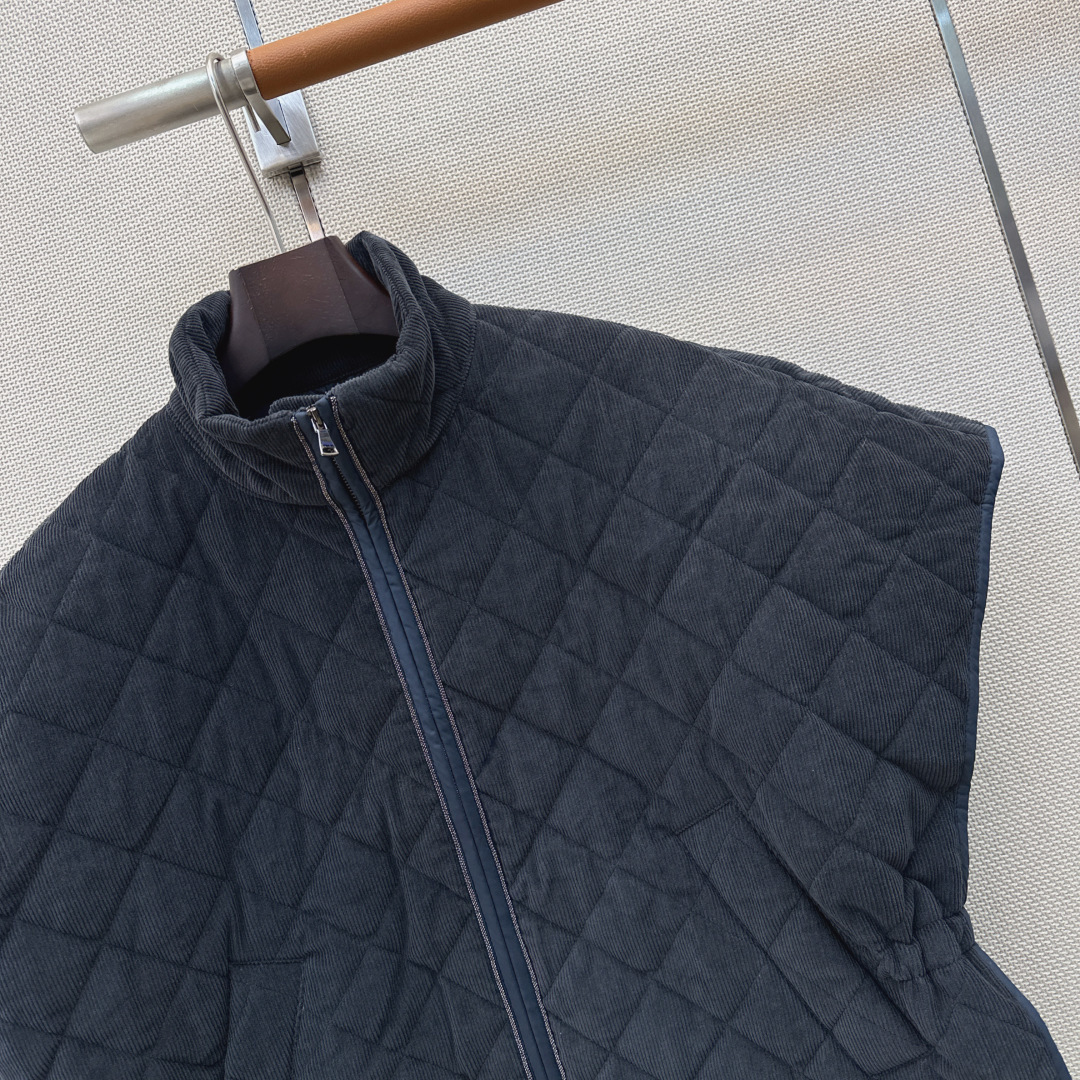 老钱风穿搭 Bc 26Ss————秋冬最新款叠搭神器廓形夹克斗篷灯芯绒棉服外套🖤意大利美学穿搭 定位珠链包边工艺 立领双