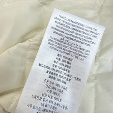 Bur 26Ss———秋冬最新款羊毛拼接羽绒翻领短款羽绒服🖤国标进口90绒 轻盈舒适自带发热保暖功能 袖口拼接美利奴羊毛 Bur 26Ss———秋冬最新款羊毛拼接羽绒翻领短款羽绒服🖤国标进口90绒 轻盈舒适自带发热保暖功能 袖口拼接美利奴羊毛