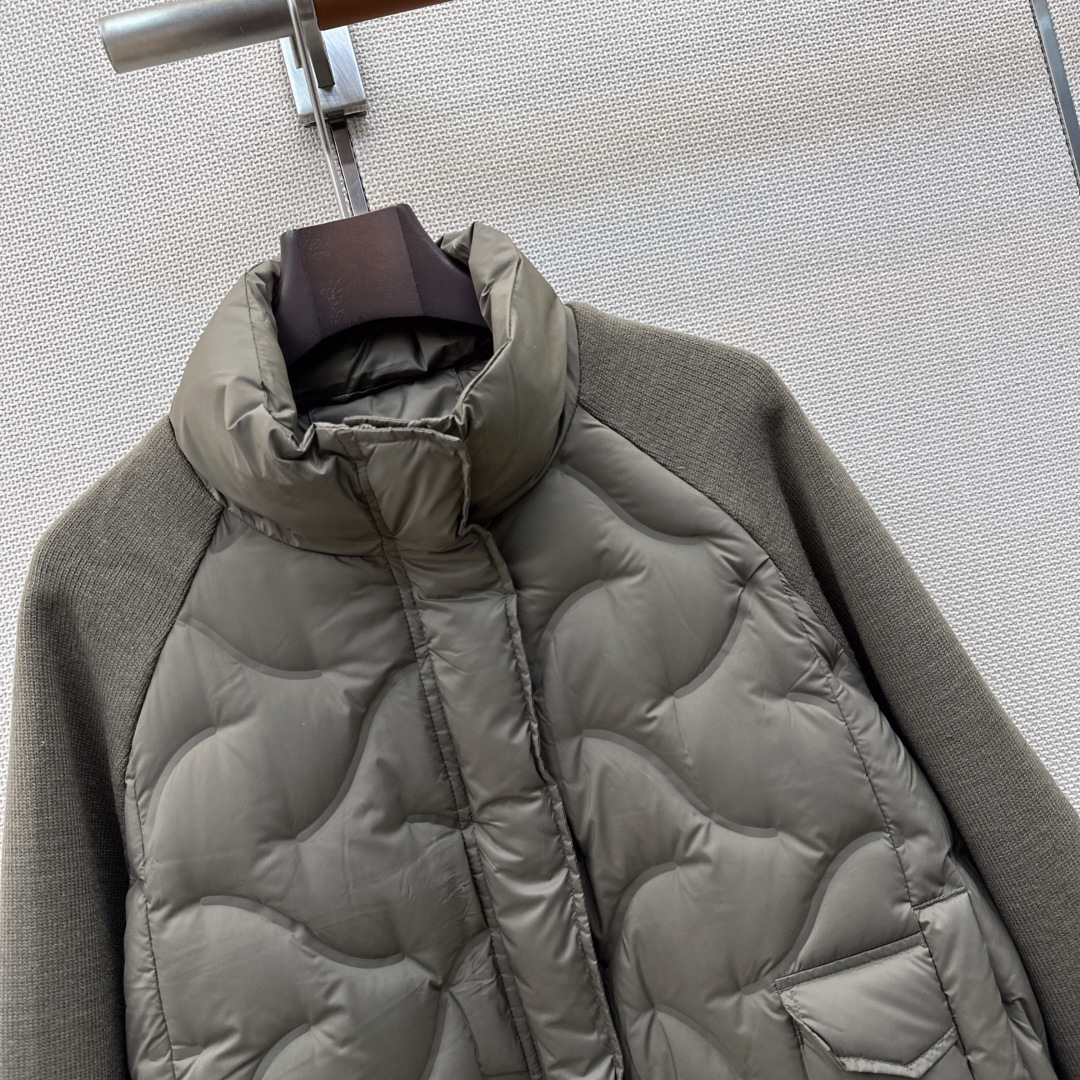 独家首发 lp🆕 26Ss————秋冬最新款羊毛针织拼接羽绒服🖤冬天的内搭神器必备单品 绗缝H版型百搭不挑人 针织长袖拼 独家首发 lp🆕 26Ss————秋冬最新款羊毛针织拼接羽绒服🖤冬天的内搭神器必备单品 绗缝H版型百搭不挑人 针织长袖拼