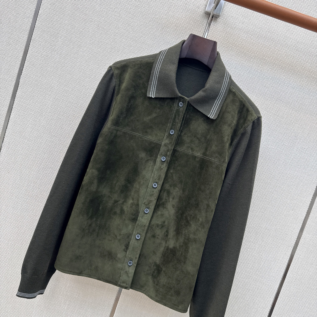 减龄少女风穿搭 Miu 26Ss———秋冬最新款可露丽麂皮绒衬衫夹克外套🤎秋冬气质叠搭单品！拼接设计重磅羊毛纱线针织工艺