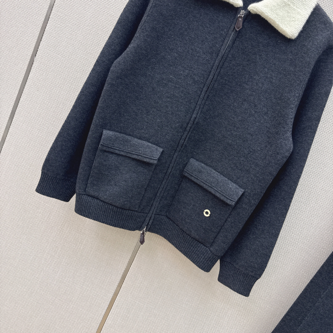高定系列 lp🆕 26Ss————秋冬最新款高奢气质羊绒套装🩶撞色翻领羊绒外套+直筒裤 品质控必入!原版定染纱线很高级的 高定系列 lp🆕 26Ss————秋冬最新款高奢气质羊绒套装🩶撞色翻领羊绒外套+直筒裤 品质控必入!原版定染纱线很高级的