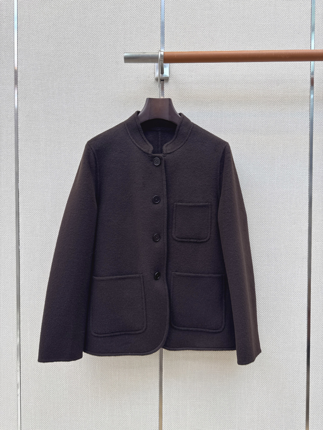 lp🆕 26Ss————秋冬最新款本季必入高智感立领双面尼外套🤎秋冬新品叠搭神器 纯手工制作双面尼面料 优雅知性气质温柔