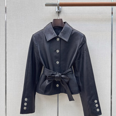 独家款 C家 26Ss————早秋最新款高级手工坊风衣式皮衣外套🖤coco女孩个性穿搭 百分百进口小羊皮面料 经典短款风 独家款 C家 26Ss————早秋最新款高级手工坊风衣式皮衣外套🖤coco女孩个性穿搭 百分百进口小羊皮面料 经典短款风