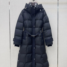 Bur 26Ss————秋冬最新款连帽长款羽绒服外套🤎H版型连帽拉链外套版型 90白鹅绒填充防风御寒效果绝佳 不显臃肿更 Bur 26Ss————秋冬最新款连帽长款羽绒服外套🤎H版型连帽拉链外套版型 90白鹅绒填充防风御寒效果绝佳 不显臃肿更