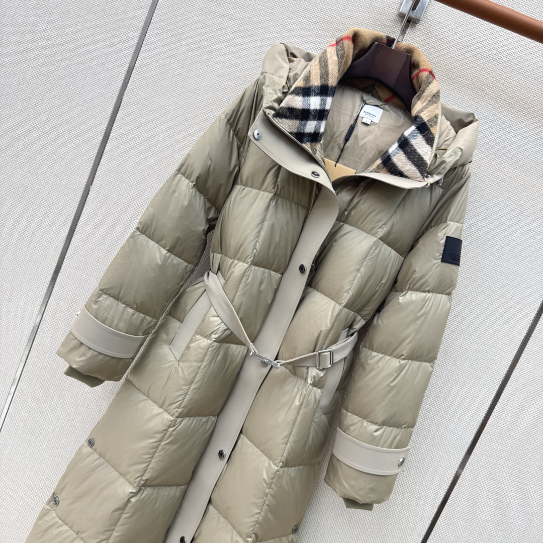 Bur 26Ss————秋冬最新款连帽长款羽绒服外套🤎H版型连帽拉链外套版型 90白鹅绒填充防风御寒效果绝佳 不显臃肿更