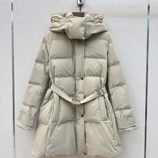 Bur 26Ss————秋冬最新款连帽中长款羽绒服外套 🩶H版型连帽拉链外套版型 90白鹅绒填充防风御寒效果绝佳 不显臃 Bur 26Ss————秋冬最新款连帽中长款羽绒服外套 🩶H版型连帽拉链外套版型 90白鹅绒填充防风御寒效果绝佳 不显臃