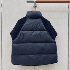 独家首发 lp🆕 26Ss————秋冬最新款羊毛针织拼接短袖羽绒服🖤冬天的内搭神器必备单品 绗缝H版型百搭不挑人 针织短 独家首发 lp🆕 26Ss————秋冬最新款羊毛针织拼接短袖羽绒服🖤冬天的内搭神器必备单品 绗缝H版型百搭不挑人 针织短