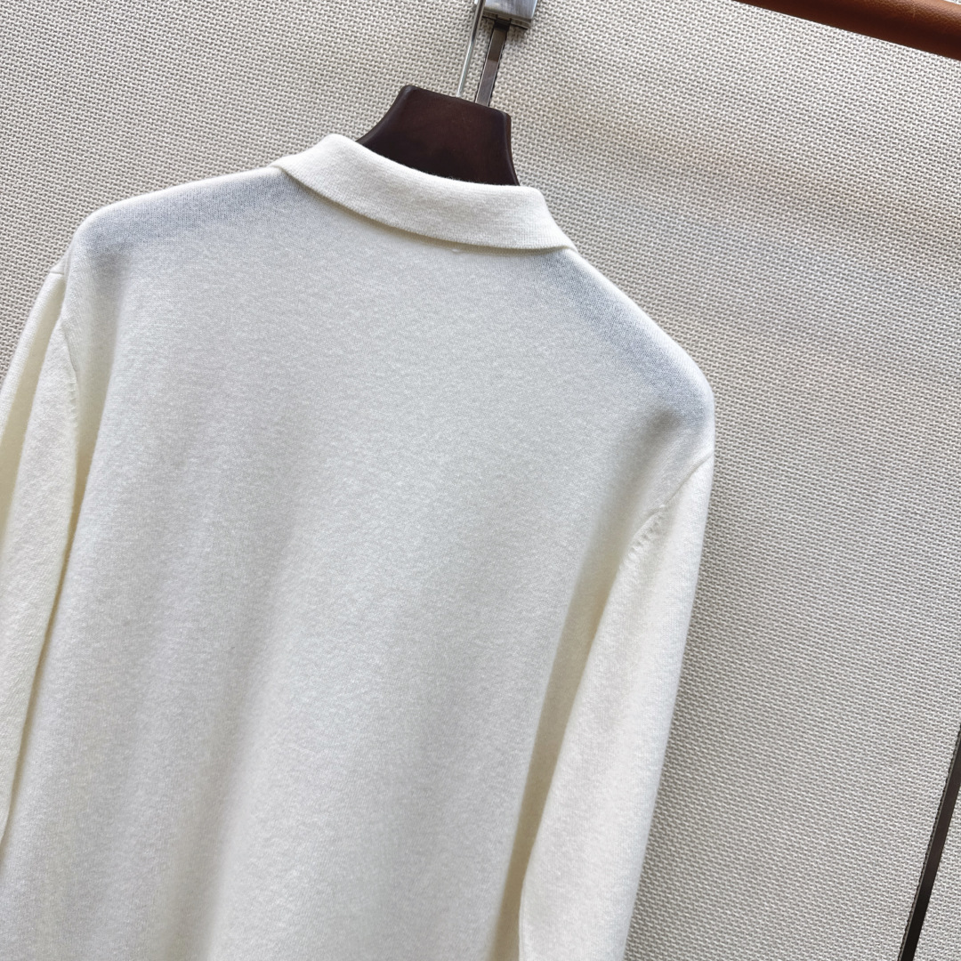 RL 26Ss————秋冬最新款小马刺绣图案翻领针织衫🩶定制羊毛针织纱线材质织造 舒适软糯 穿搭洋气 翻领针织长袖 营造