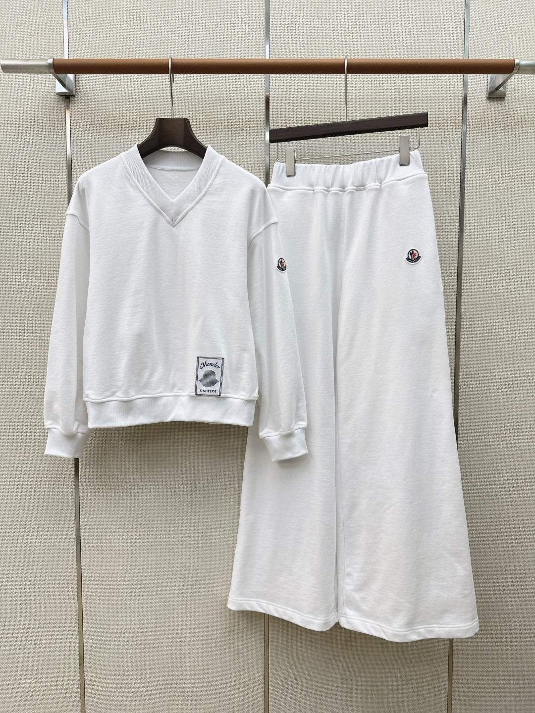 Спортивный костюм Moncler