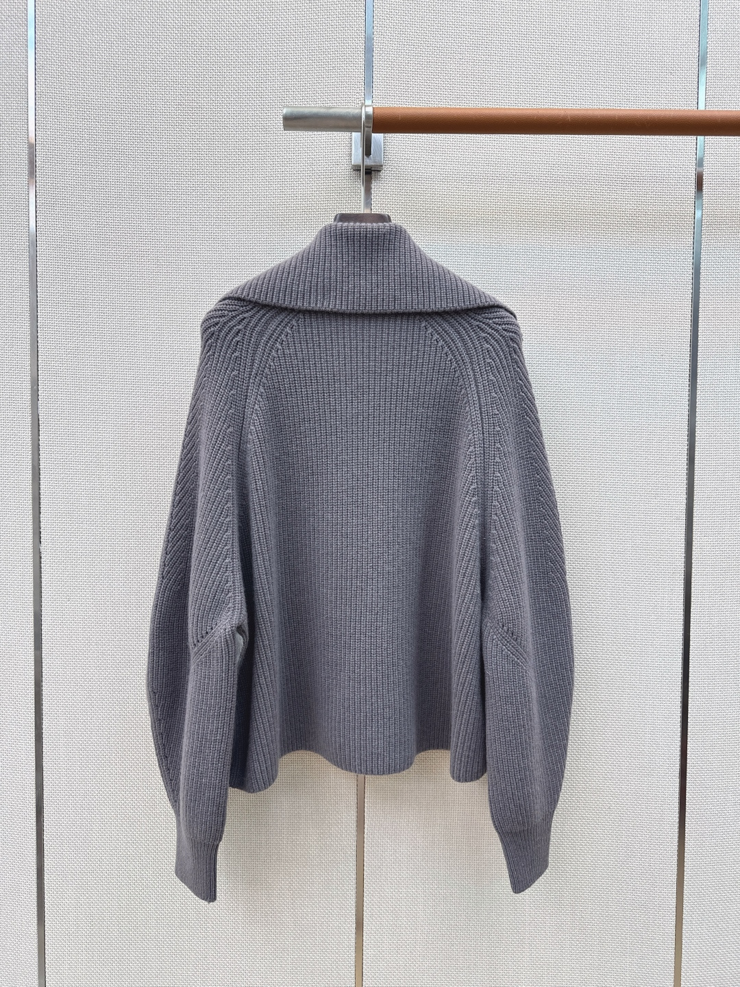 独家款~lp🆕 26Ss————秋冬最新款大翻领针织拼接羽绒服🖤定制尼龙+羊毛针织面料+环保仿水貂皮草 90白鹅绒填充内 独家款~lp🆕 26Ss————秋冬最新款大翻领针织拼接羽绒服🖤定制尼龙+羊毛针织面料+环保仿水貂皮草 90白鹅绒填充内